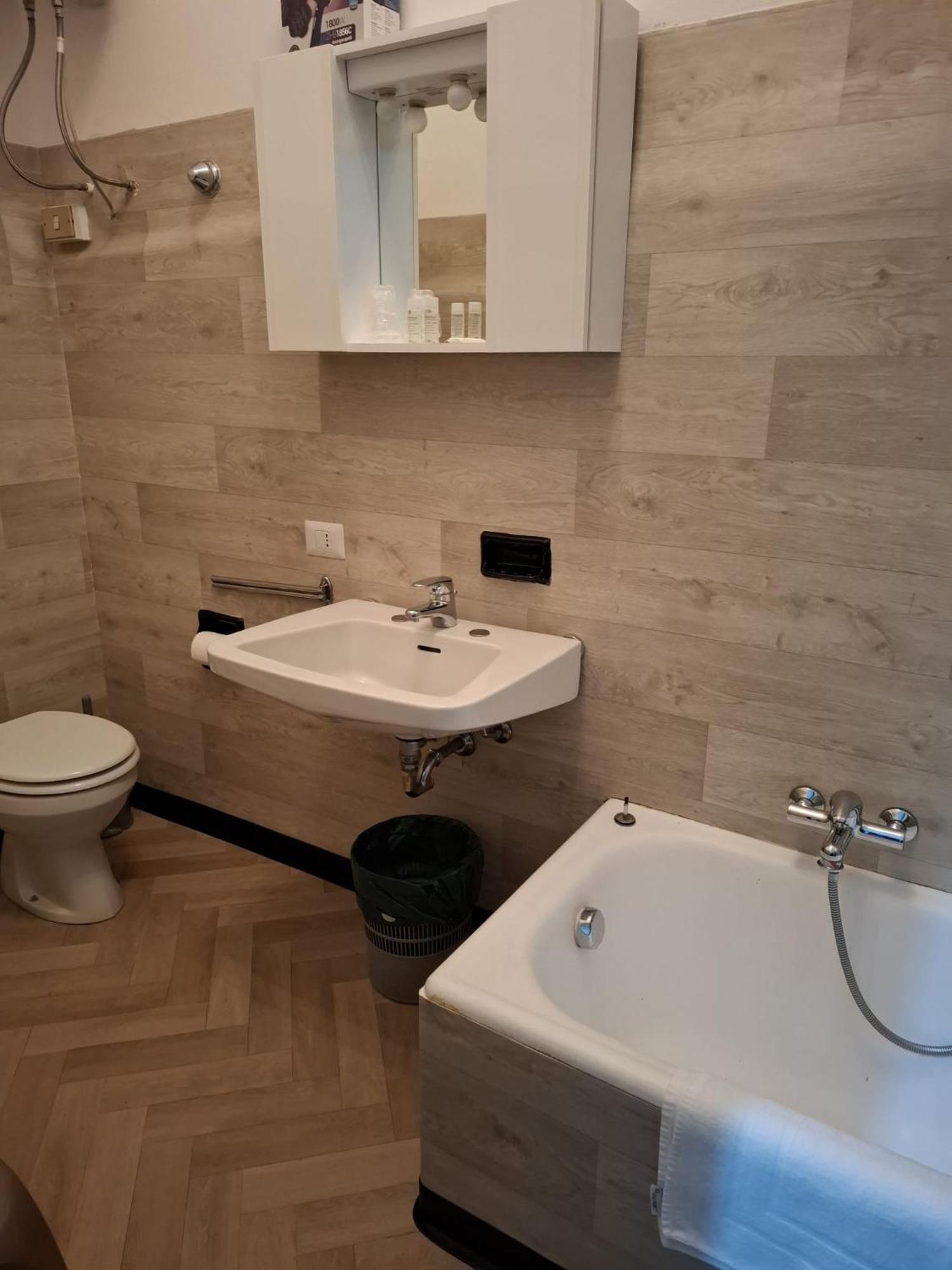 Gorla Minore Villa Terzaghi מראה חיצוני תמונה